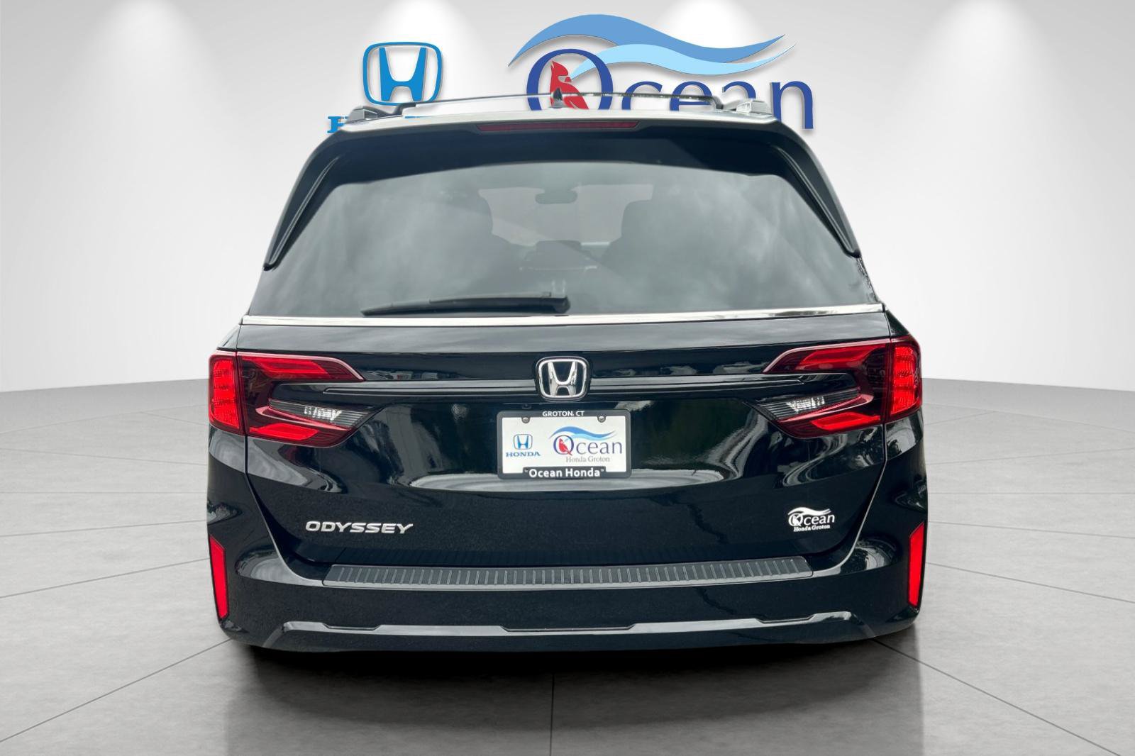 Used 2026 Honda Odyssey EX-L image 4