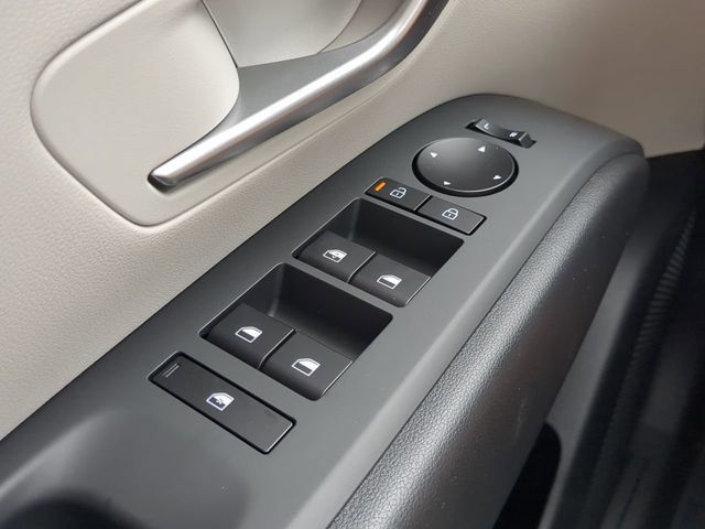 New 2025 Hyundai Tucson SE FWD image 22