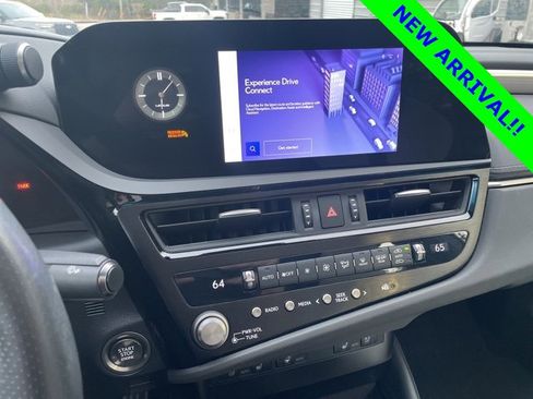 Used 2023 Lexus ES 350 F Sport w/ Accessory Package (Z2) image 13