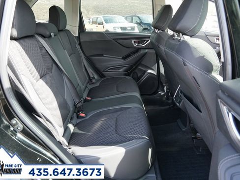 Used 2020 Subaru Forester Premium image 34