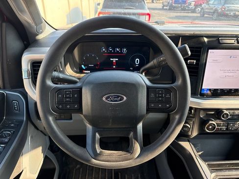 Used 2024 Ford F250 XLT w/ Black Appearance Package AWD/4WD image 10
