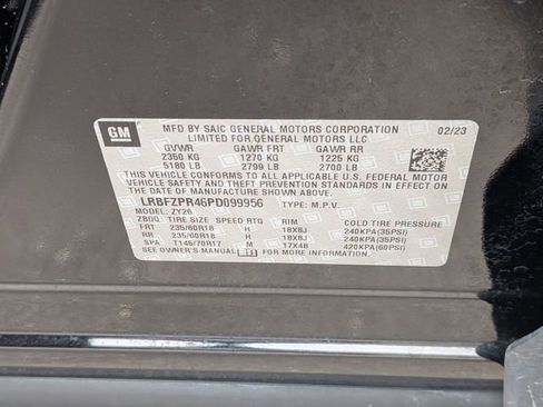 Used 2023 Buick Envision Essence AWD/4WD image 34