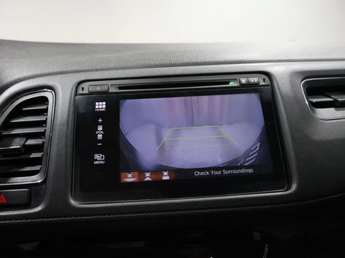 Used 2018 Honda HR-V EX image 26