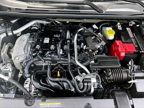 Used 2025 Nissan Sentra SV FWD image 32