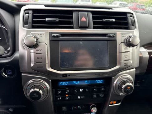 Used 2018 Toyota 4Runner Limited AWD/4WD image 9
