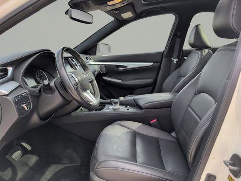 Used 2020 INFINITI QX50 Essential w/ Edition 30 Package image 17