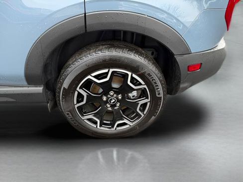 Certified 2025 Ford Bronco Sport Outer Banks w/ Outer Banks Tech Package+ AWD/4WD image 23