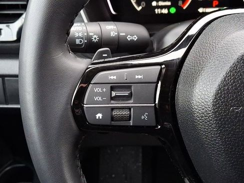 Certified 2025 Honda Pilot EX-L image 23