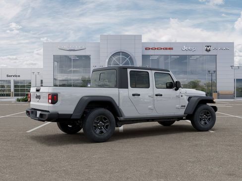 New 2026 Jeep Gladiator Sport AWD/4WD image 4