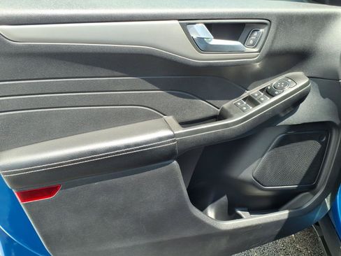 Used 2021 Ford Escape SE w/ Cold Weather Package FWD image 13