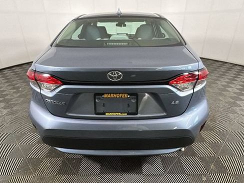Used 2021 Toyota Corolla LE w/ Carpet Mat Package (TMS) FWD image 3