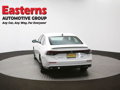 Used 2024 Honda Accord Sport image 38