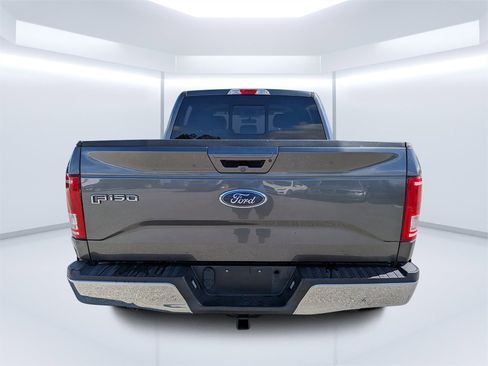 Used 2017 Ford F150 Lariat image 4