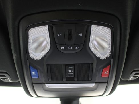 Used 2023 RAM 1500 Lone Star AWD/4WD image 18