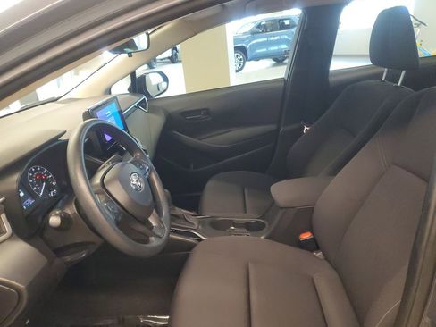 Used 2023 Toyota Corolla LE image 14
