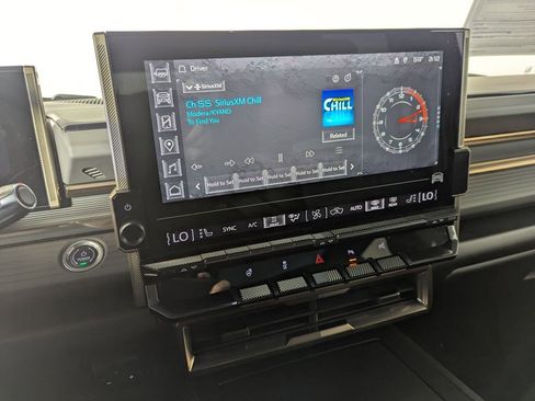 Used 2025 GMC Hummer EV 3X w/ LPO, Cargo Utility Package AWD/4WD image 43