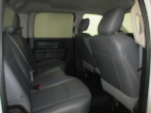 Used 2018 RAM 2500 Tradesman AWD/4WD image 16