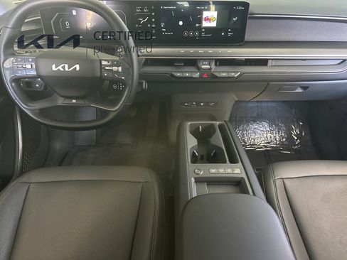 Certified 2024 Kia EV9 Light Long Range RWD image 14