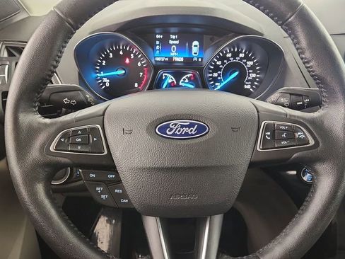 Used 2018 Ford Escape Titanium image 12