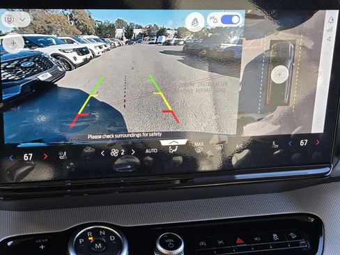 New 2025 Ford Expedition Active image 10