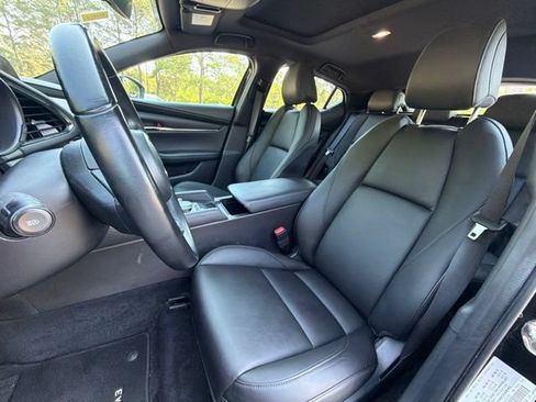 Used 2023 MAZDA MAZDA3 s FWD image 10