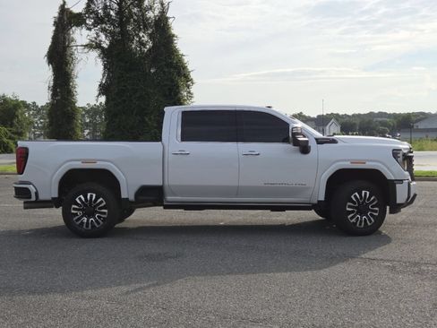 Used 2024 GMC Sierra 2500 Denali Ultimate w/ Max Trailering Package AWD/4WD image 25