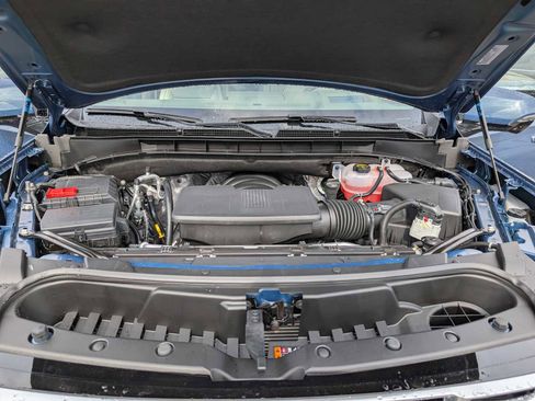 New 2026 GMC Yukon XL Denali w/ Denali Reserve Package image 12