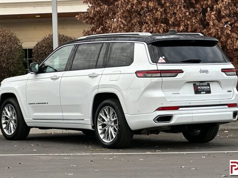 Used 2023 Jeep Grand Cherokee L Summit w/ Advanced Protech Group IV image 6