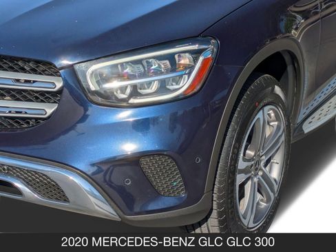 Used 2020 Mercedes-Benz GLC 300 w/ Parking Assistance Package image 10