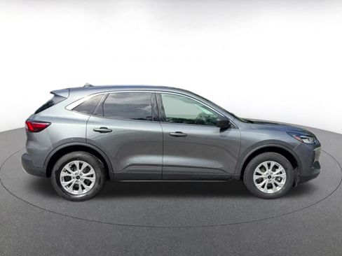 Used 2024 Ford Escape Active AWD/4WD image 15