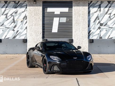 Used 2020 Aston Martin DBS Superleggera image 1