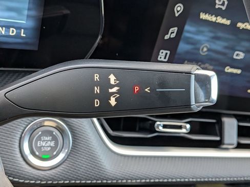 New 2026 Chevrolet Equinox LT image 14