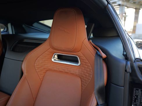 Used 2021 Jaguar F-TYPE R image 71