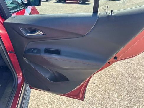 Used 2022 Chevrolet Equinox RS w/ RS Leather Package FWD image 24