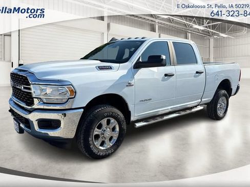 Used 2022 RAM 2500 Big Horn w/ Snow Chief Group AWD/4WD image 8