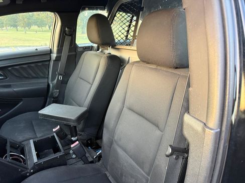 Used 2015 Ford Taurus Police Interceptor FWD image 10