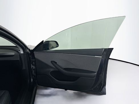 Used 2024 Tesla Model 3 RWD image 33