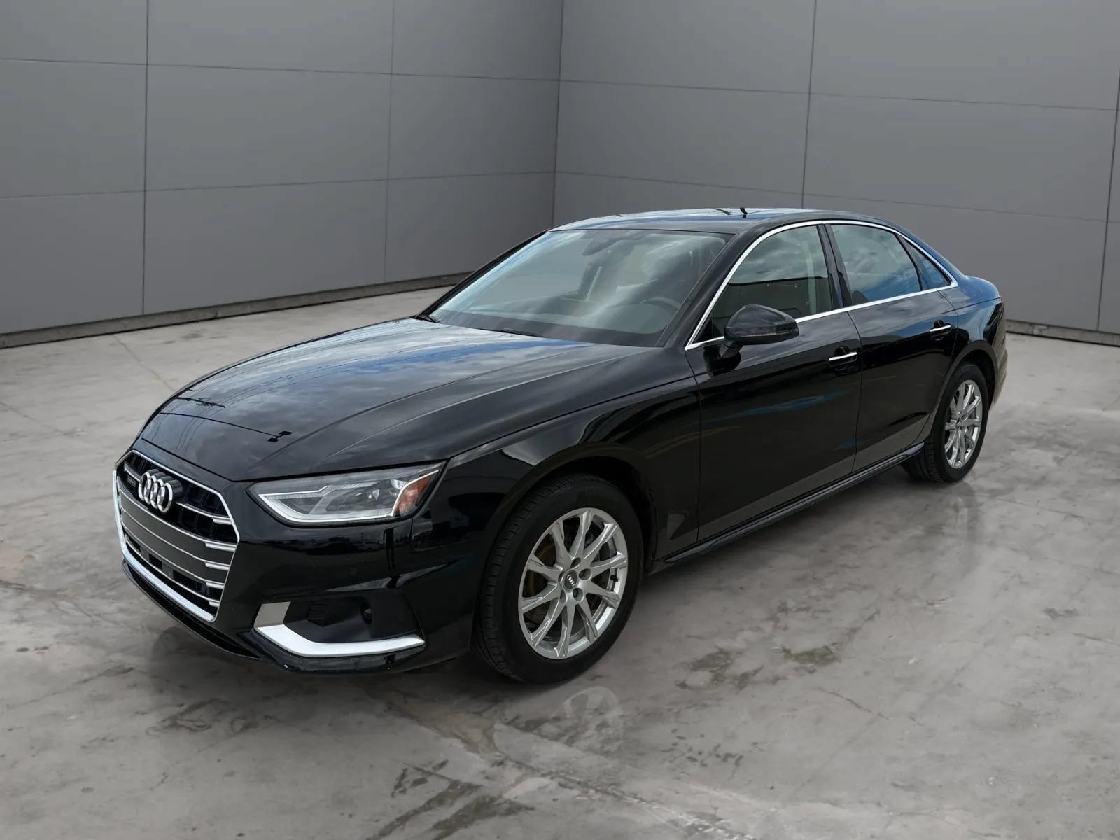 Used 2021 Audi A4 2.0T Premium w/ Convenience Package AWD/4WD image 6
