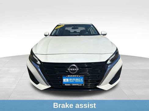 Used 2024 Nissan Altima 2.5 SL FWD image 11