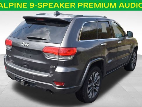 Used 2018 Jeep Grand Cherokee Overland AWD/4WD image 12
