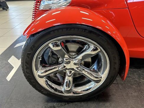 Used 1999 Plymouth Prowler RWD image 10