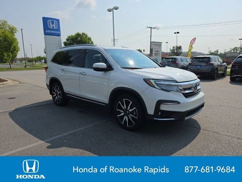 Used 2019 Honda Pilot Touring image 7