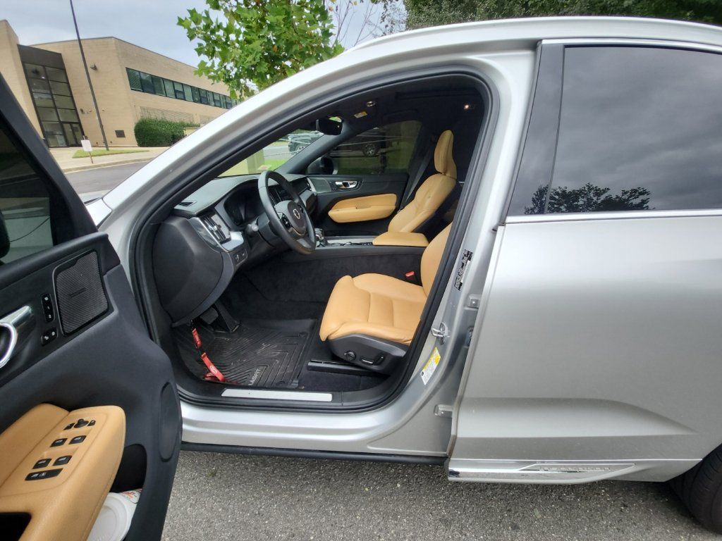 Used 2019 Volvo XC60 T5 Inscription AWD/4WD image 9