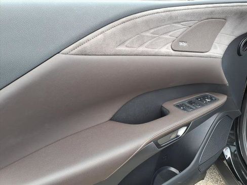 Used 2024 Lexus RX 450h AWD w/ Luxury Package image 5