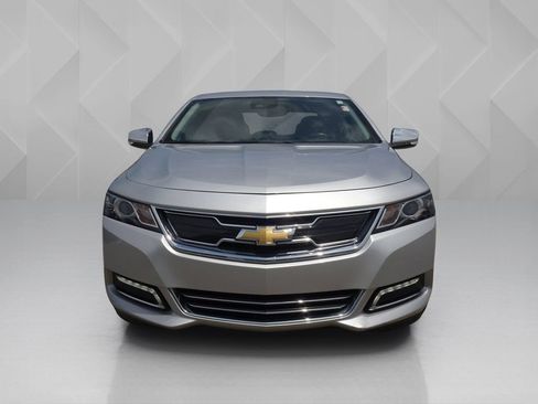 Used 2020 Chevrolet Impala Premier w/ Premier Confidence Package FWD image 7