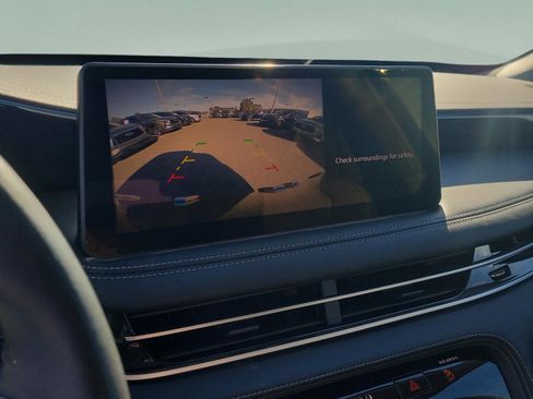 Certified 2025 INFINITI QX60 Pure image 19