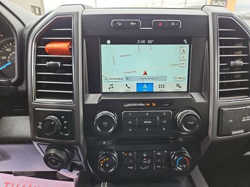 Used 2018 Ford F150 XLT w/ Equipment Group 302A Luxury AWD/4WD image 19