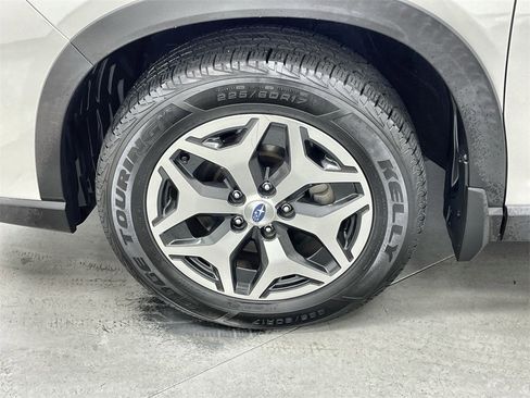 Used 2022 Subaru Forester Premium image 10