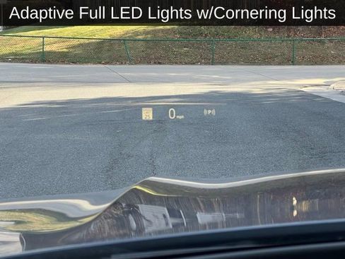 Used 2024 BMW X5 xDrive40i w/ Premium Package image 9