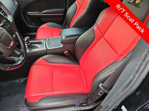 Used 2023 Dodge Charger Scat Pack RWD image 15